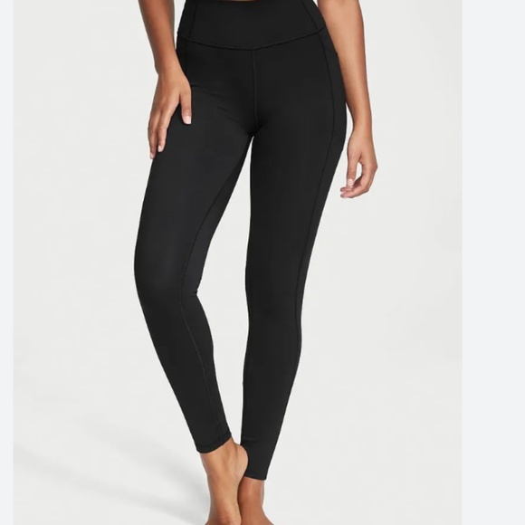 NWT Victoria's Secret Flow on Point Leggings - Picture 6 of 6